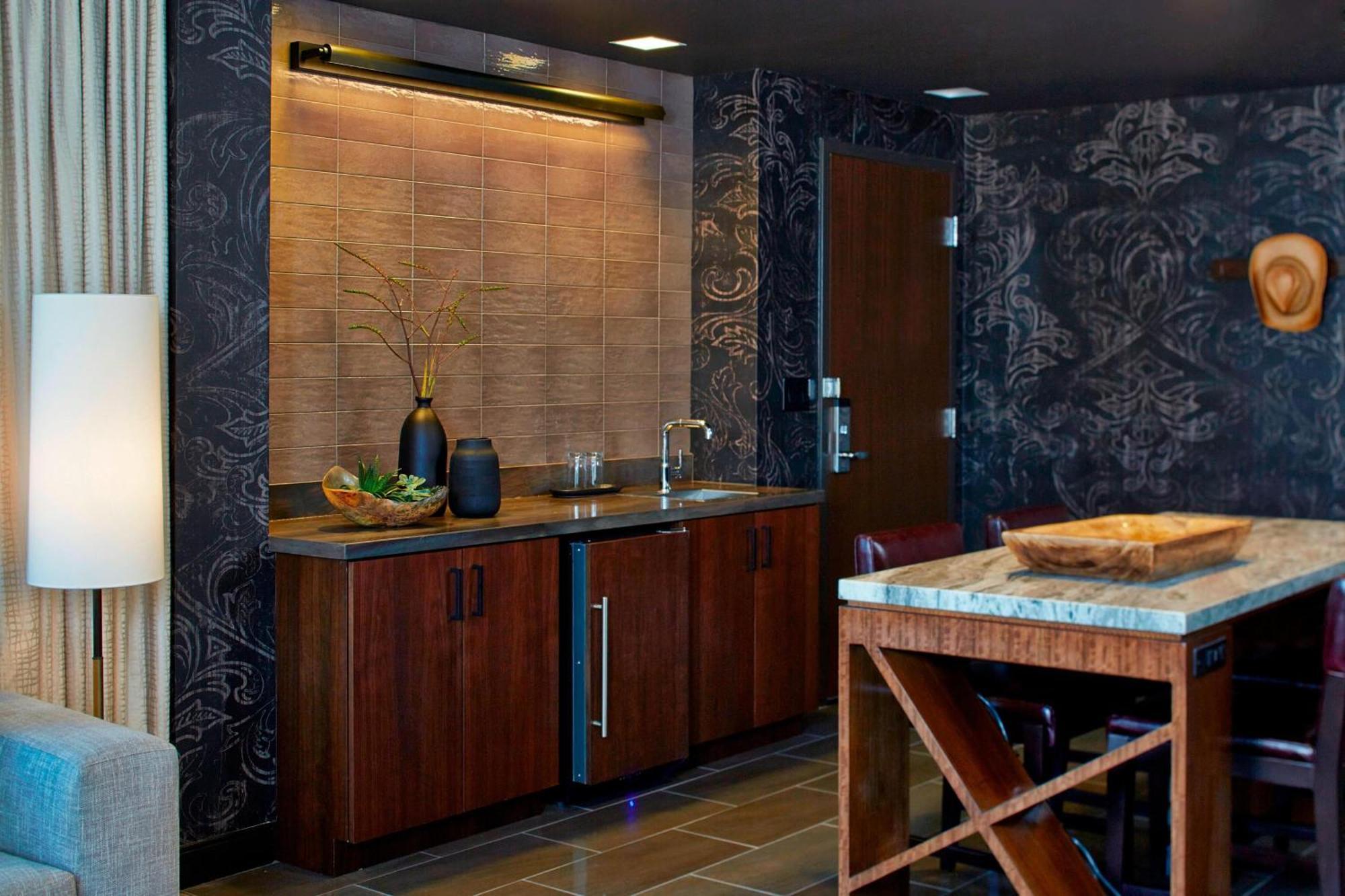 Renaissance Dallas At Plano Legacy West Hotel Esterno foto