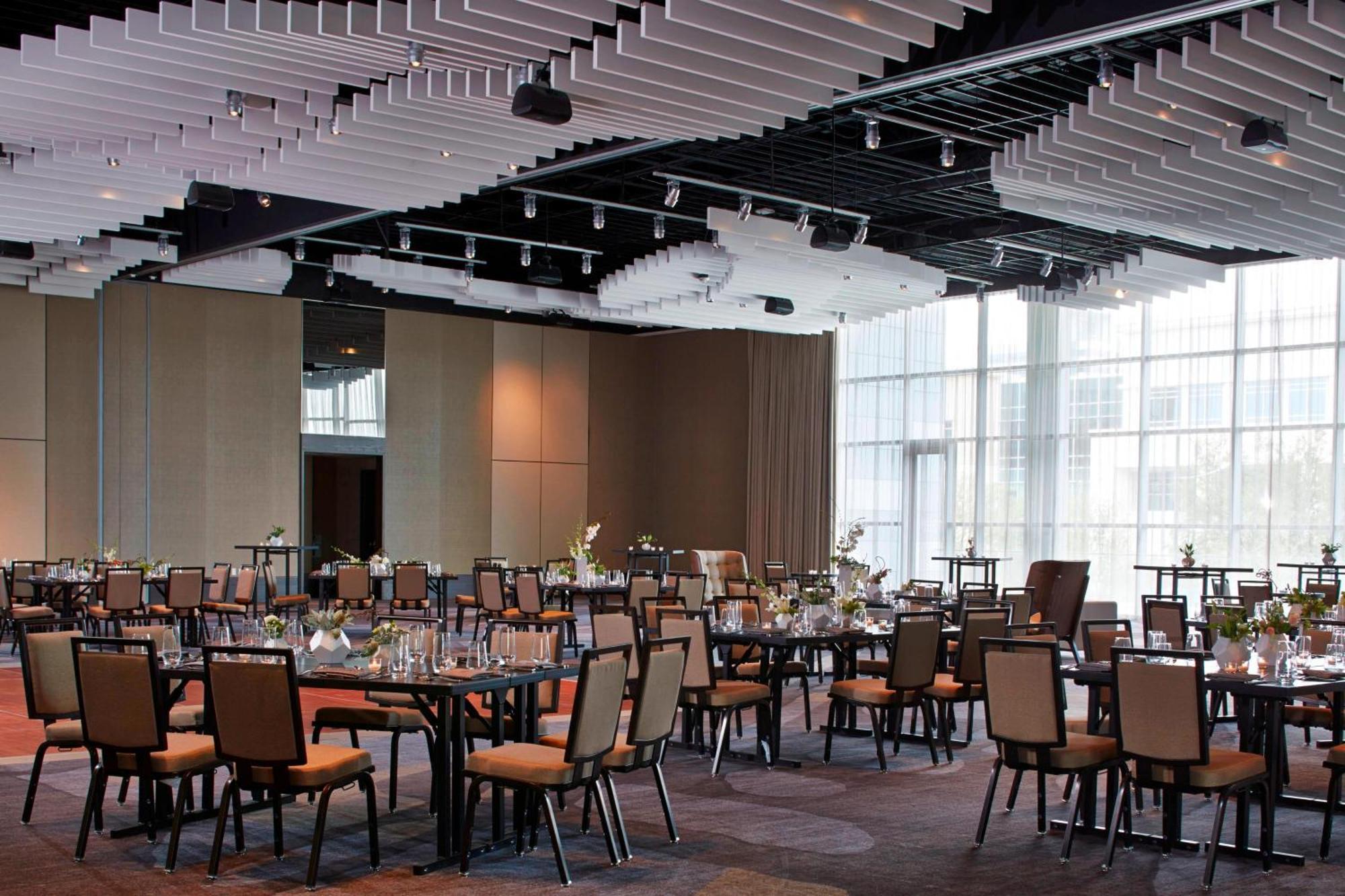 Renaissance Dallas At Plano Legacy West Hotel Esterno foto