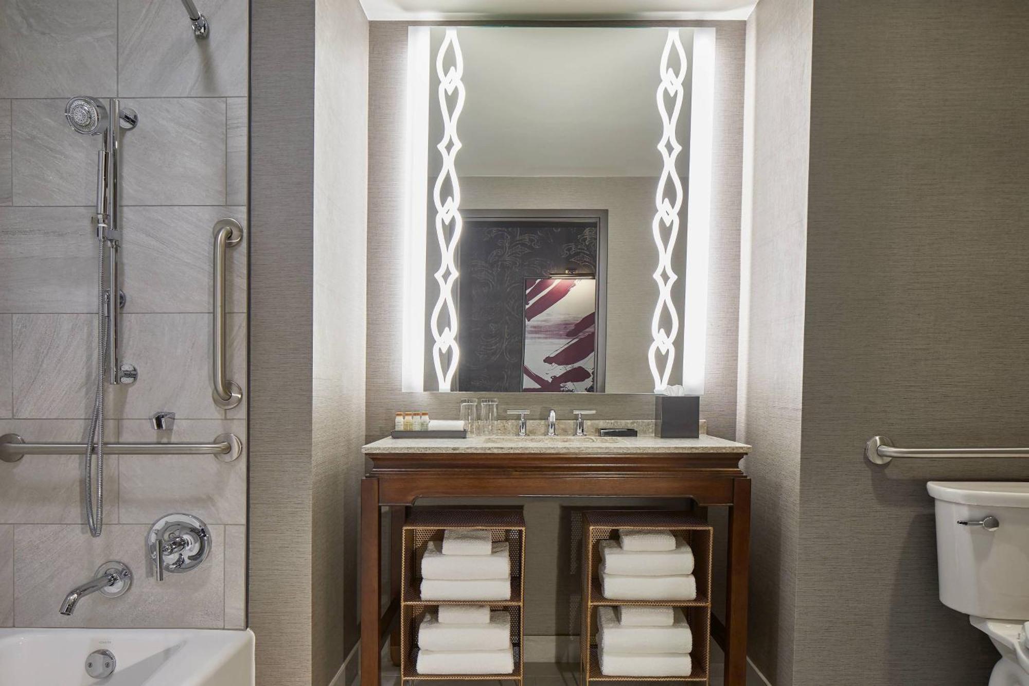 Renaissance Dallas At Plano Legacy West Hotel Esterno foto